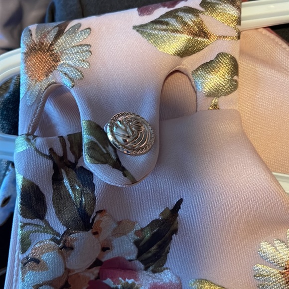 Kate lily - Picture 5 of 5